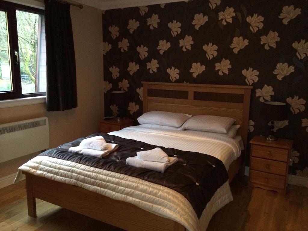 Ben Arthur'S Bothy Luxury Flat Arrochar Rum bild